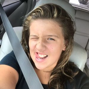 Meet your Posher, Adrianna